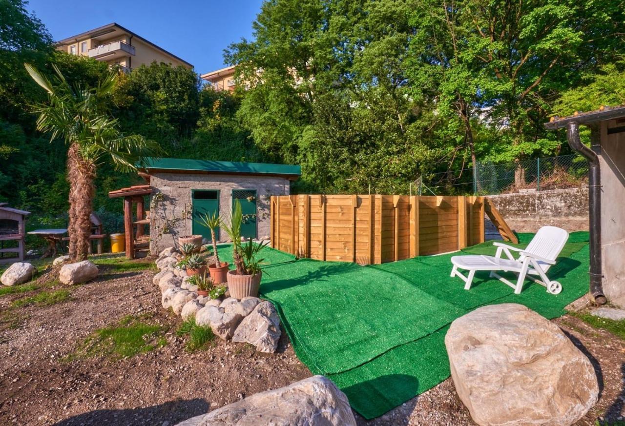 Ferienwohnung Casa Della Nonna Abbadia Lariana Exterior foto