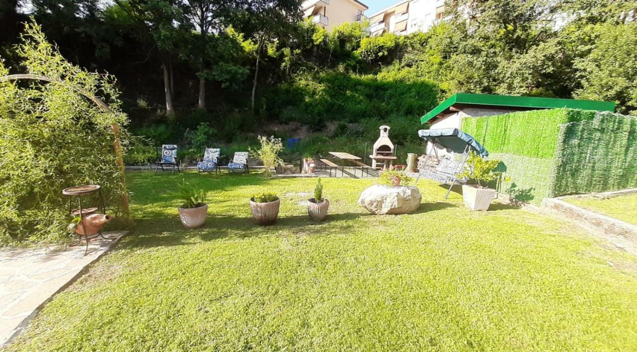 Ferienwohnung Casa Della Nonna Abbadia Lariana Exterior foto
